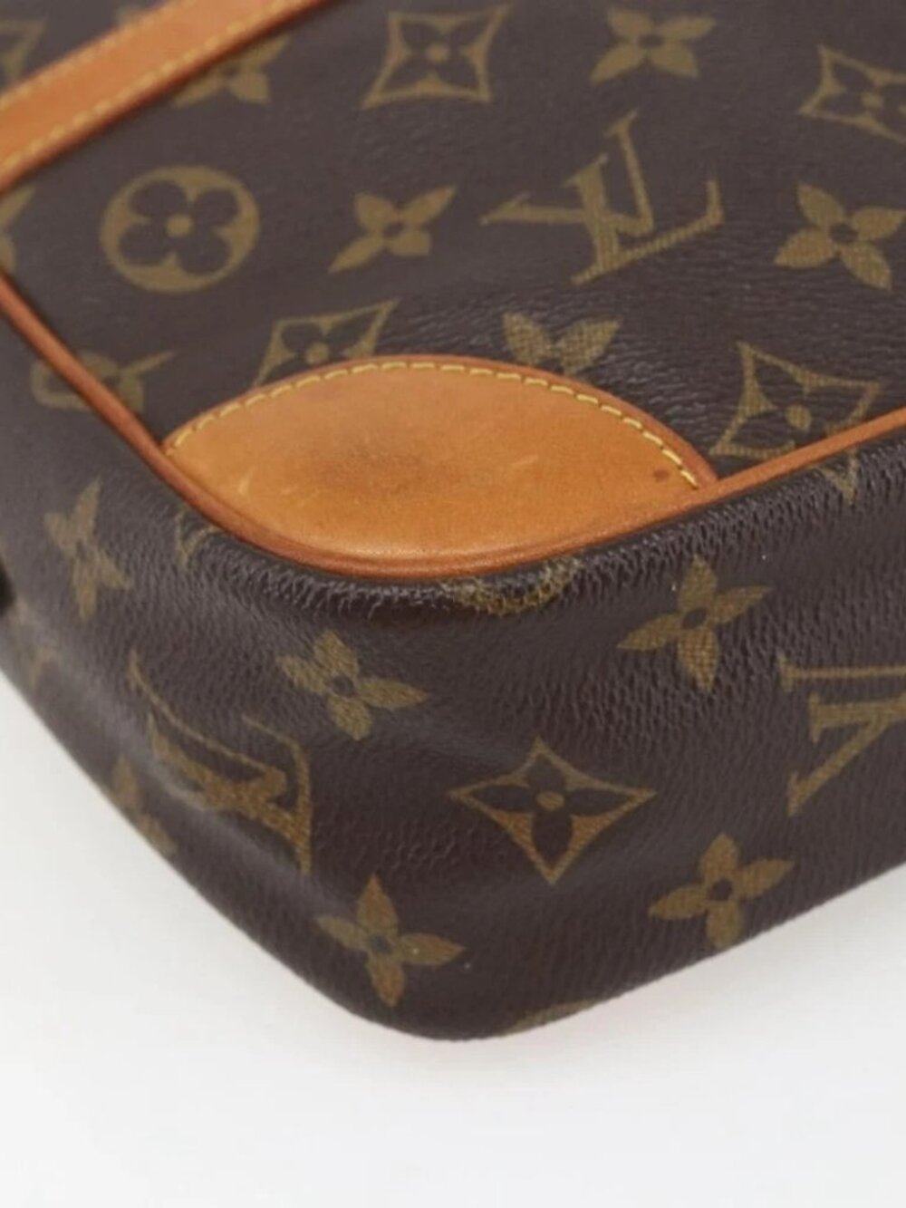 LOUIS VUITTON Monogram Compiegne 28 Clutch Bag M51845 LV Auth - Picture 9 of 15